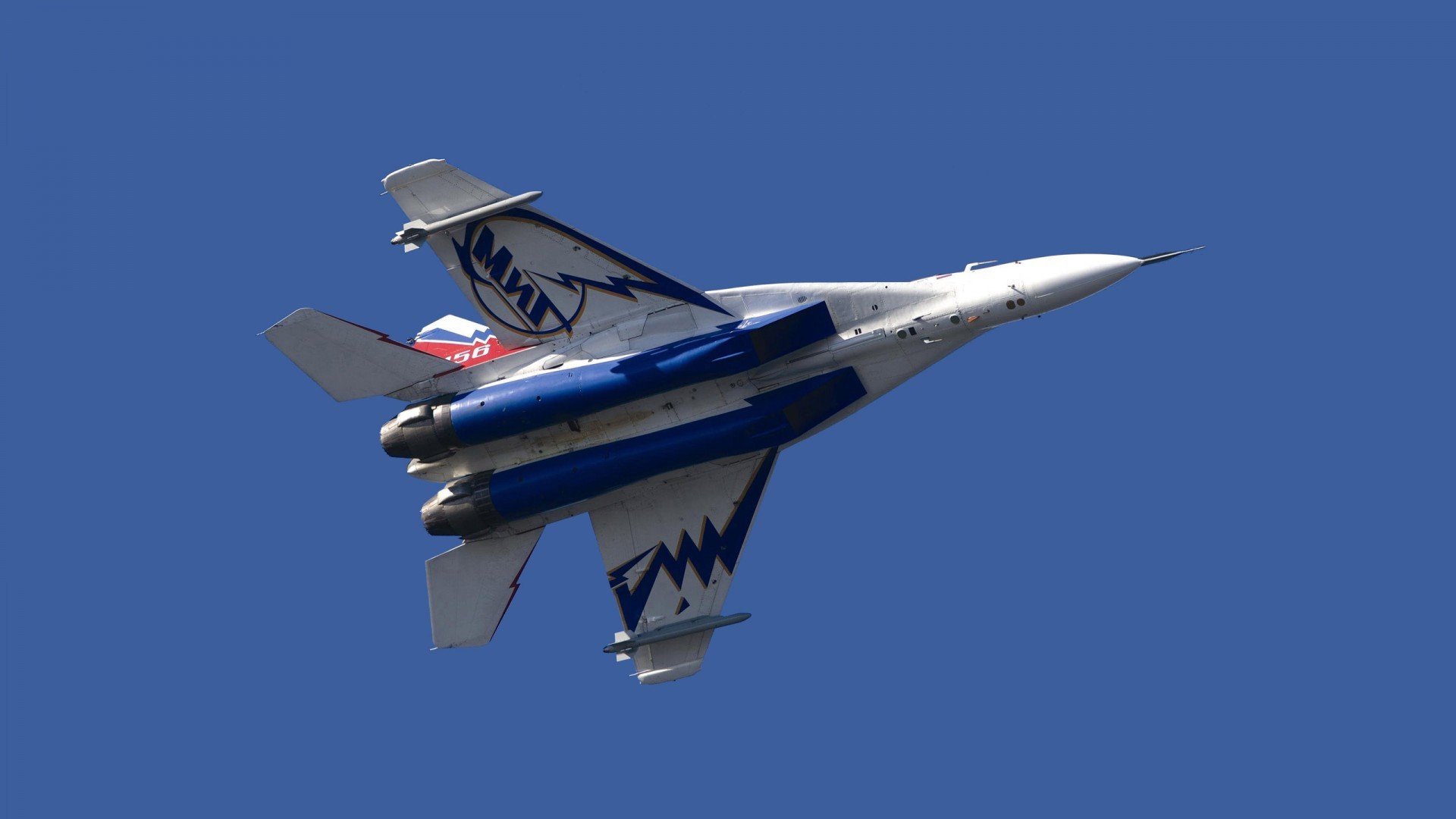 美洲队签约新守门员，加强后防实力，美洲杯最佳守门员