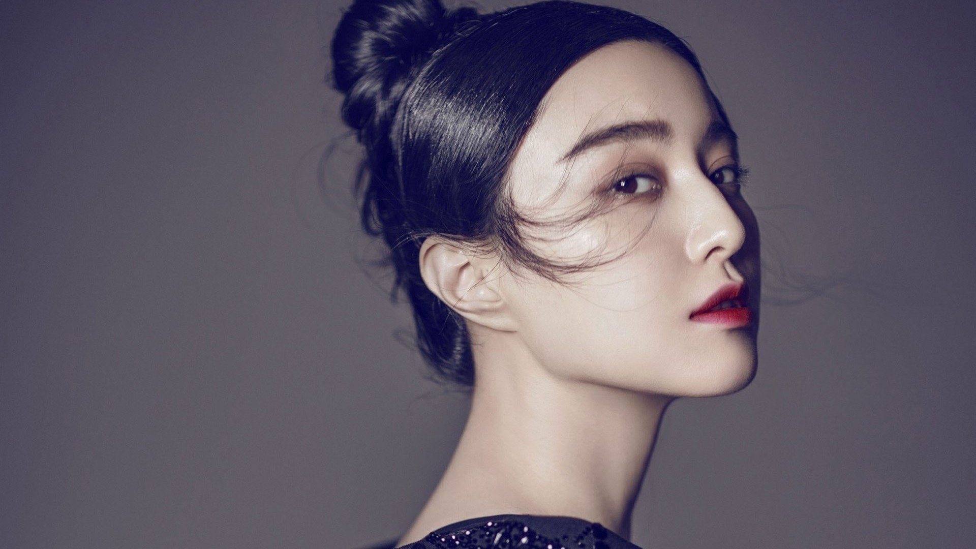 爱游戏娱乐平台-球队核心球员心态波动如何传染影响全队表现，球队核心判断