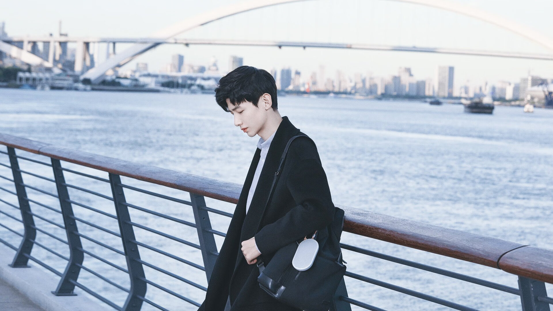 AYX官网-“马科斯·梅特罗的强悍防守与精妙进攻，为阿根廷美洲狮队注入强大力量”