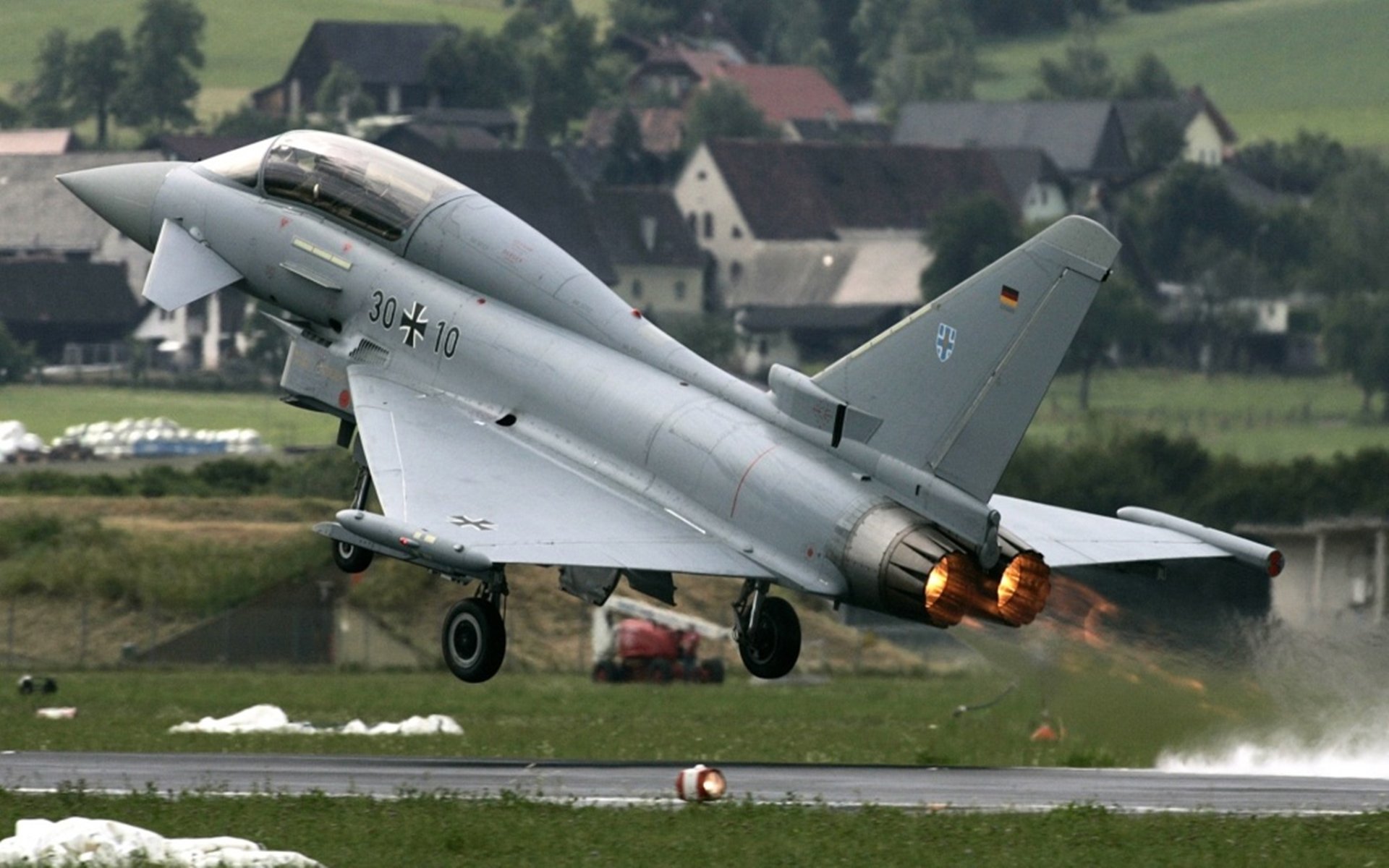 普费夫跳台动作优雅引发媒体关注,普菲费尔