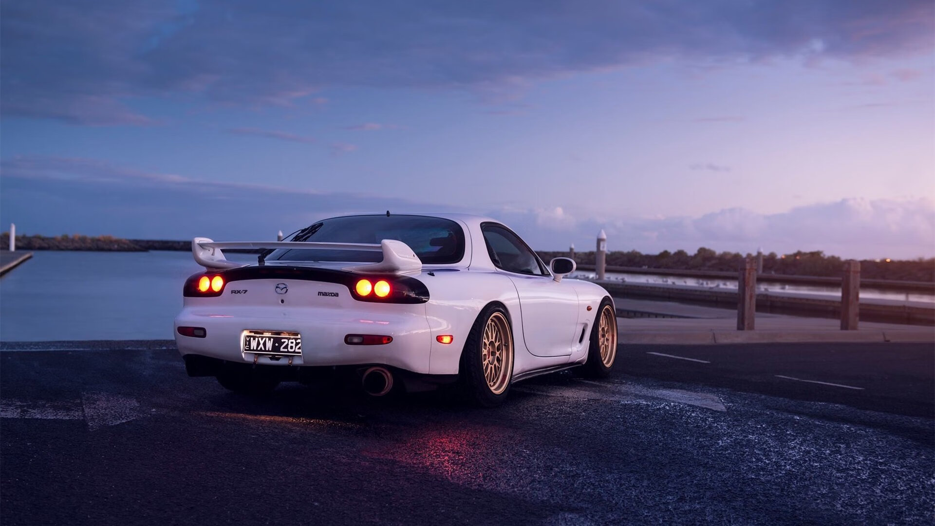 西班牙青年队在欧洲青少年赛事中表现出色,潜力无限