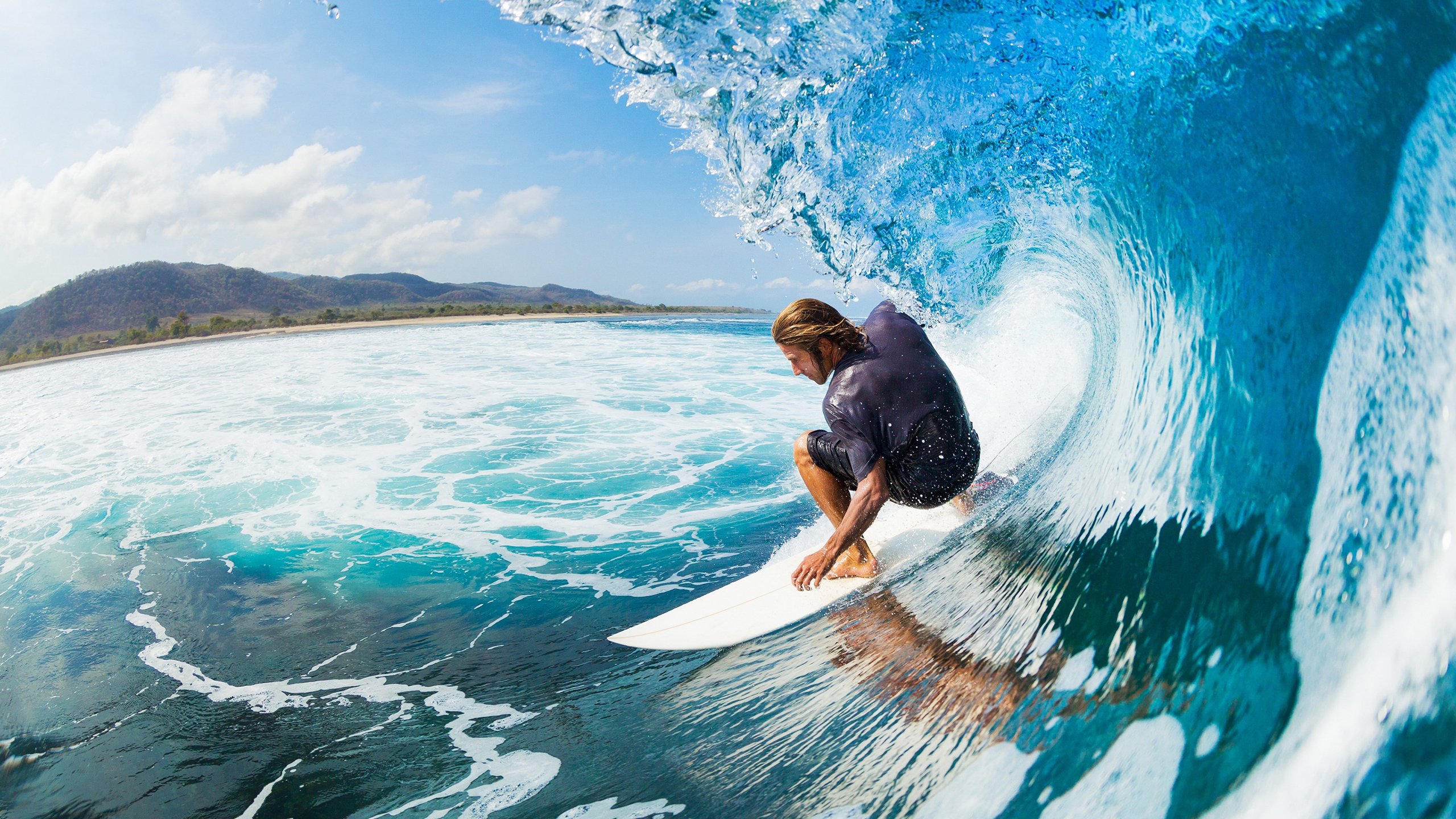 行业“智能+绿色”双驱动新路径日益清晰，行业基础持续打牢，绿色智能产业