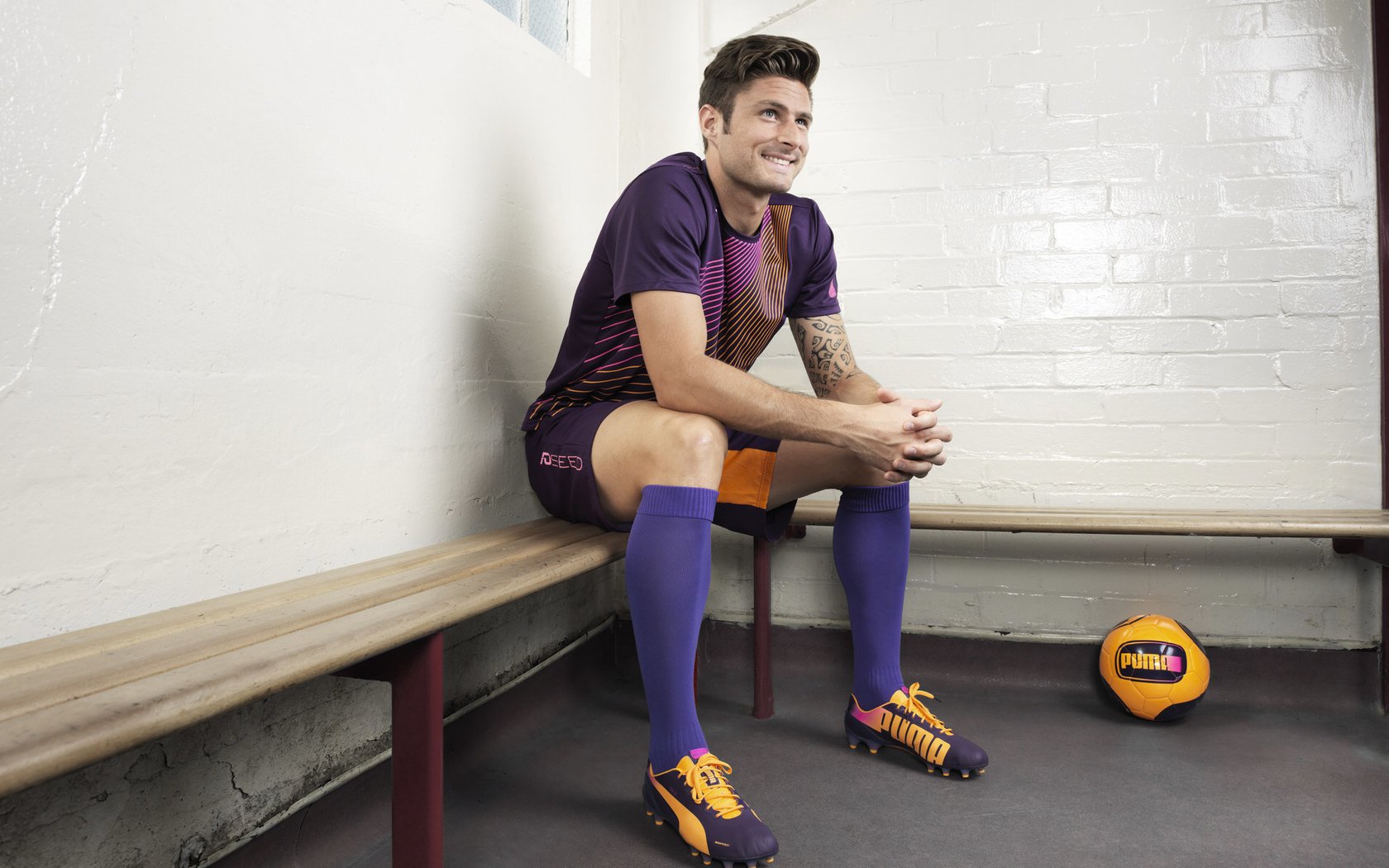 ayx爱游戏官网-足球发展纳入国家体育强国建设规划，我国把足球纳入学校体育课程教学体系